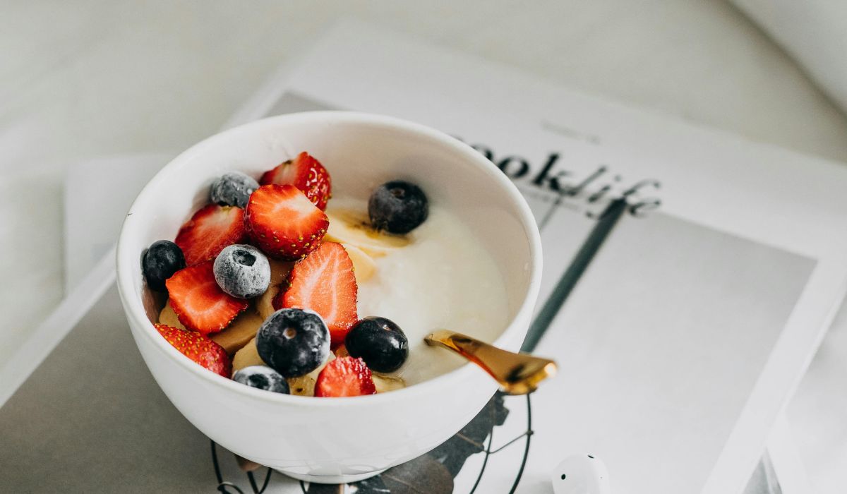 Our Advice on Creating a Supportive Morning Routine for Perimenopause